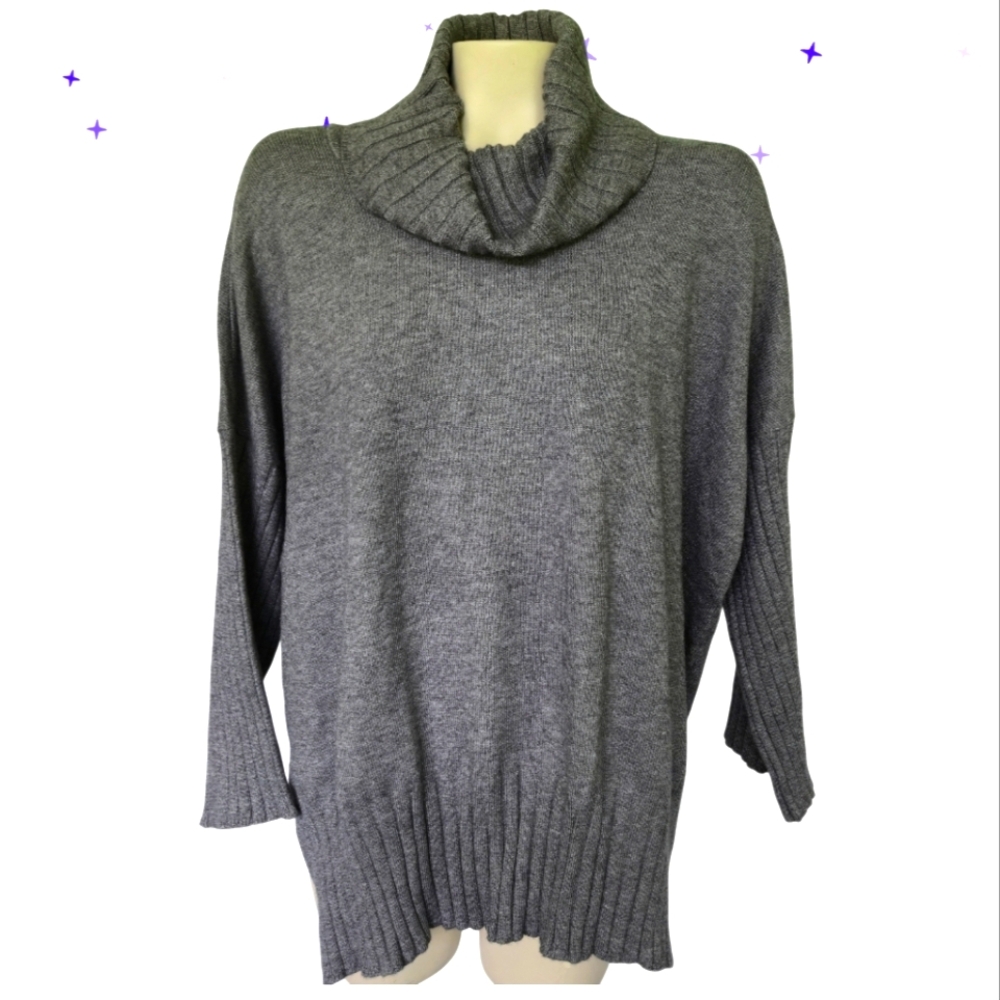 CYRUS New Cuddly Silky Soft Cowl Chunky Ribbed Split Hem Grey Sweater Size Large